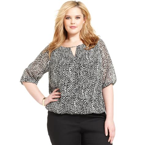 Fast delivery, and 24/7/365 real-person service with a smile. . Vince camuto plus size